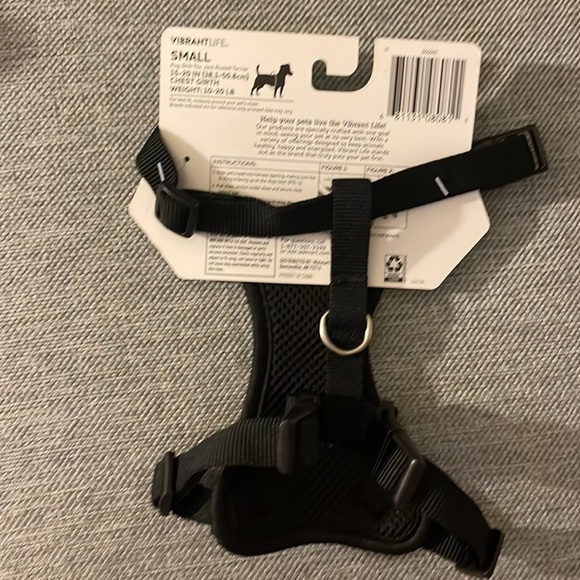 Dog harness size small - Picture 3 of 3